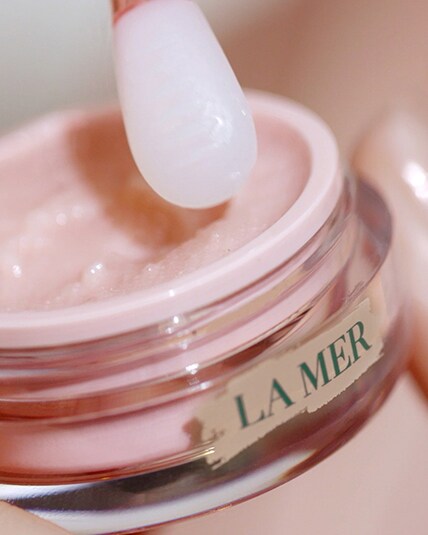 La_Mer_Lip_Care_Lip_Scrub_FY23